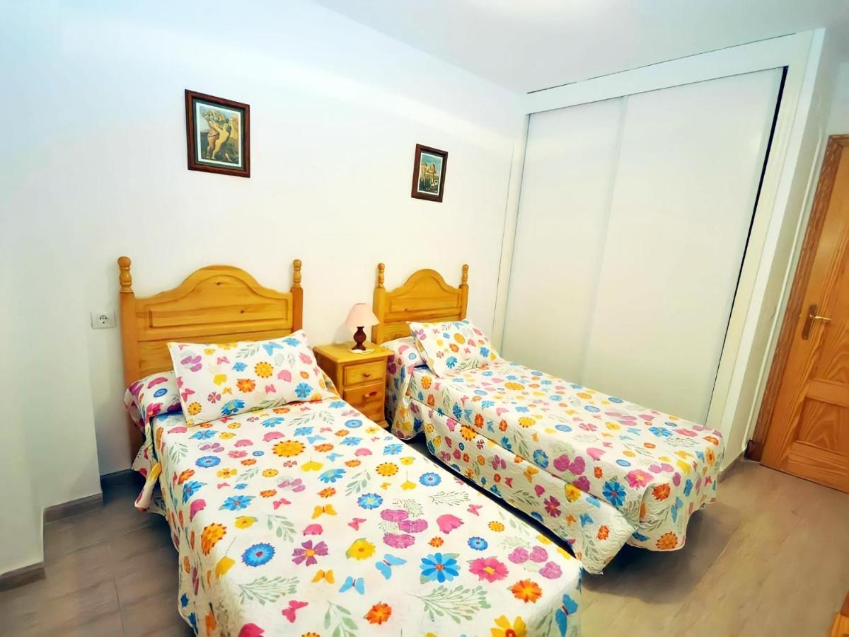 Apartamento Junto Al Mar Piscina Solo Familias Conil De La Frontera Exterior photo
